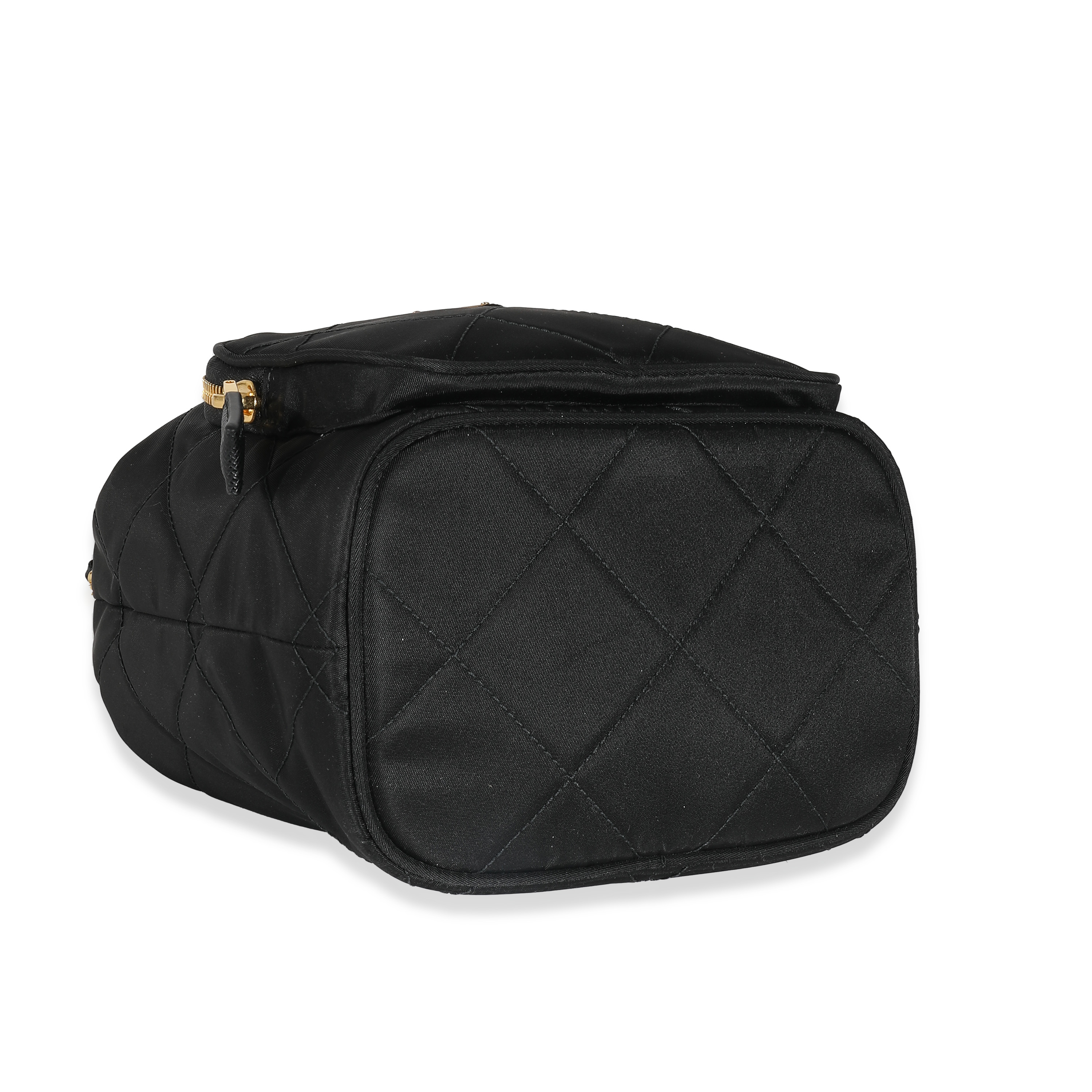 Prada Black Re-nylon Re-Edition 1995 Chaîne Bucket Shoulder Bag Prada Black Re-nylon Re-Edition 1995 Chaîne Bucket Shoulder Bag-3